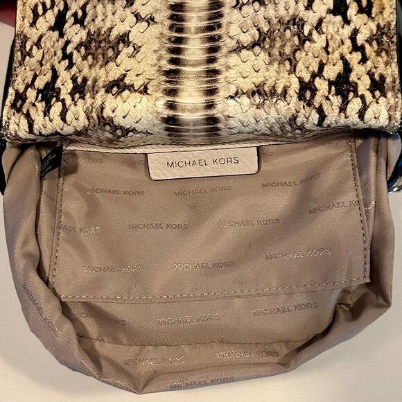 MICHAEL KORS Mott Snake-Embossed Leather Crossbody Cream & Black, Silver Chain - Picture 9 of 15